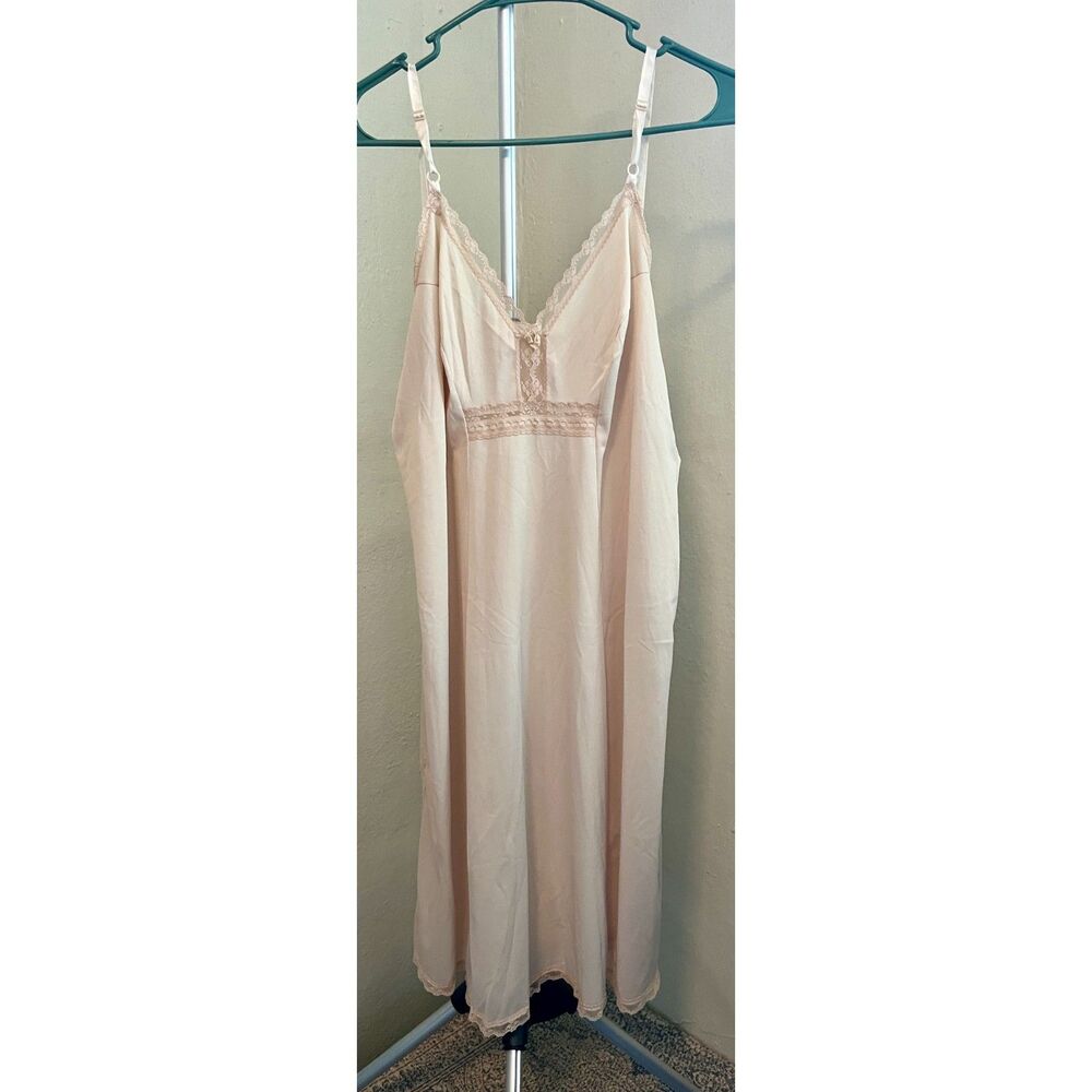 VTG 70s Sears The Doesn't Slip Blush Pink Lace Full Slip Dress Size 38 M/L